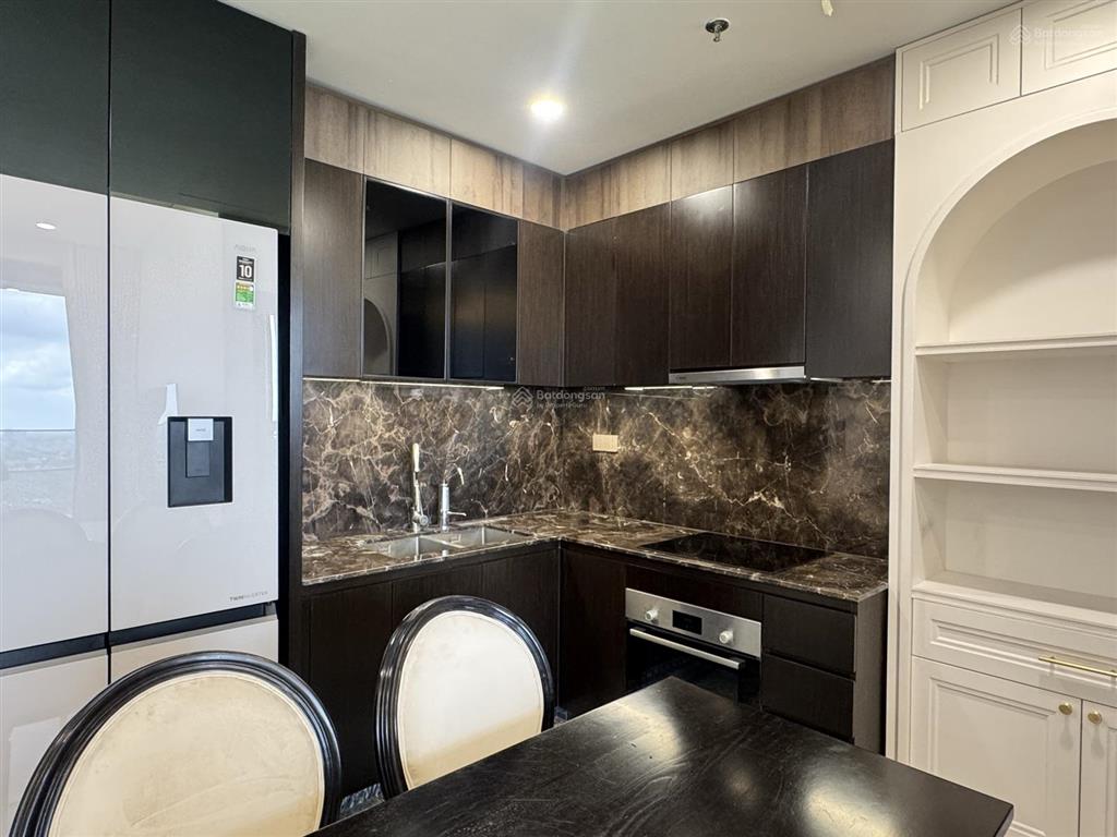 Cho thuê 2pn lumiere riverside, nội thất mới