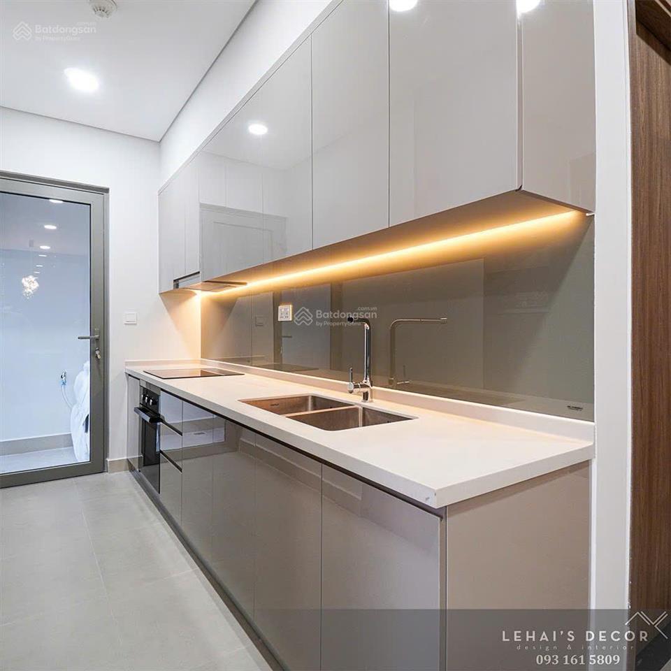 Căn hộ tầng cao view sông 2pn 2wc 72m2, nội thất hiện đại hiếm có tại sky89 quận 7