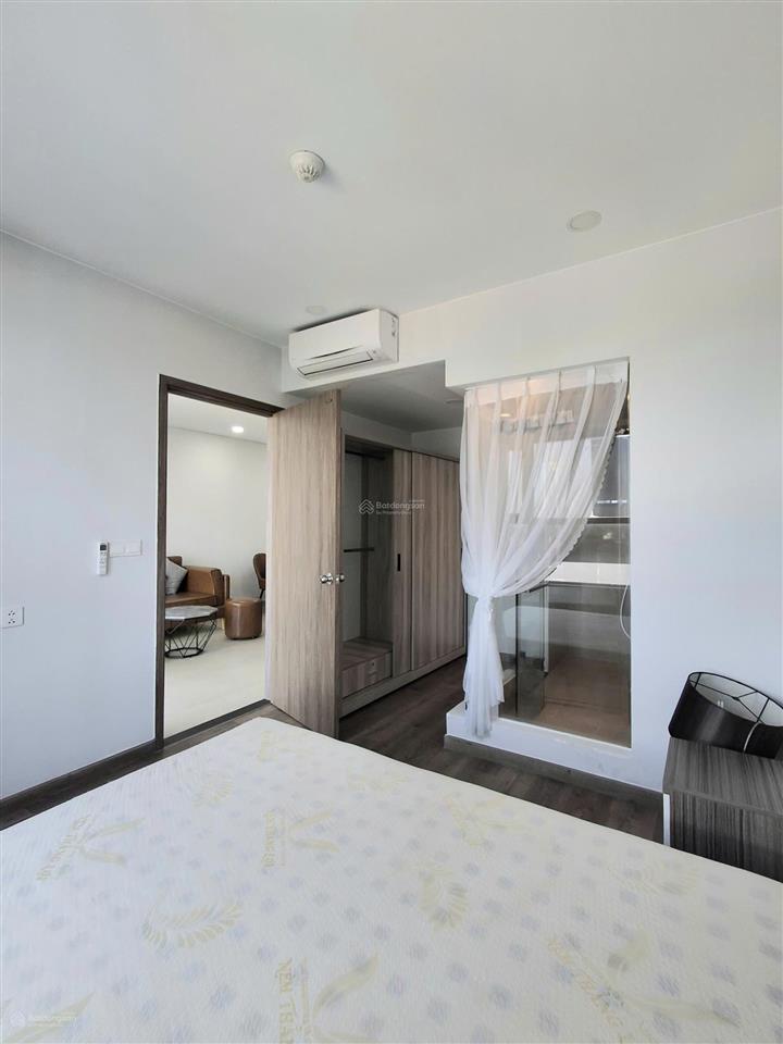 Căn hộ 2pn view sông thoáng mát giá chỉ 16tr5 tại quận 7
