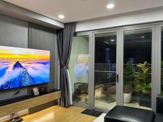 Căn hộ 2pn2wc view sân bóng 89m² lầu cao chủ gửi cho thuê tại sky 89  quận 7