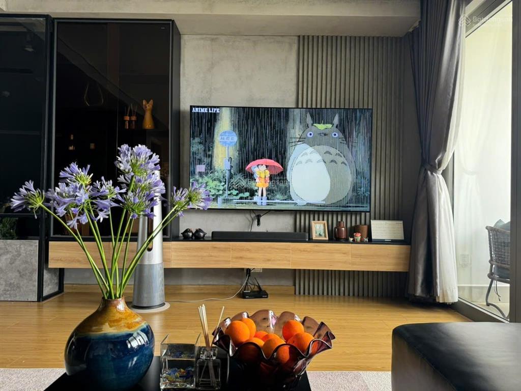 Căn hộ 2pn2wc view sân bóng 89m² lầu cao chủ gửi cho thuê tại sky 89  quận 7