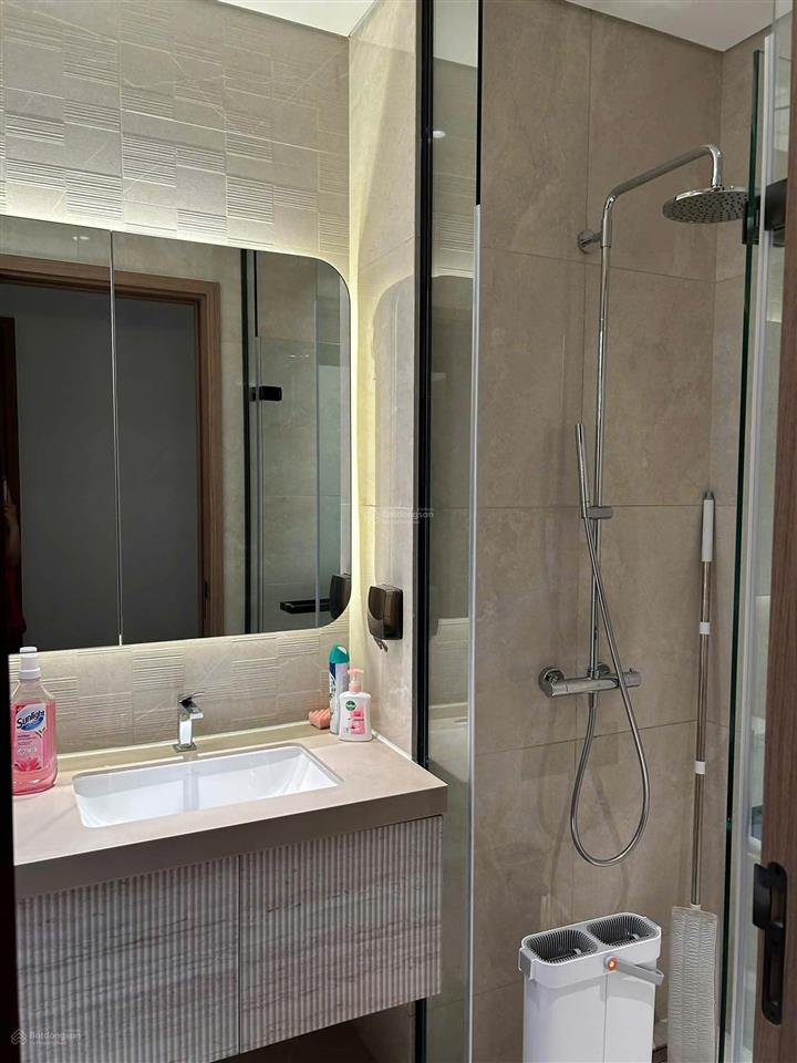 Cho thuê căn hộ the aurora  phú mỹ hưng, quận 7  2pn  2wc, nhà mới 100%