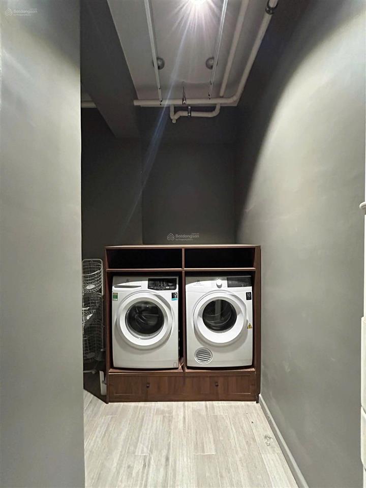 Cho thuê căn hộ the aurora  phú mỹ hưng, quận 7  2pn  2wc, nhà mới 100%