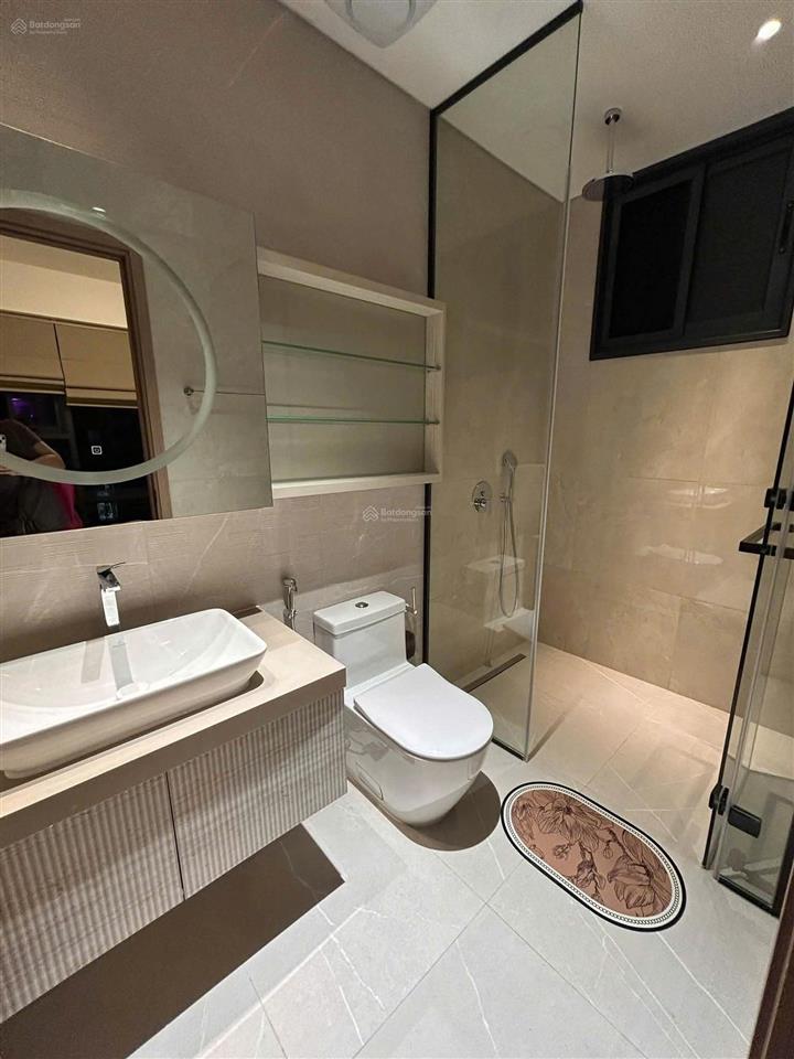 Cho thuê căn hộ the aurora  phú mỹ hưng, quận 7  2pn  2wc, nhà mới 100%