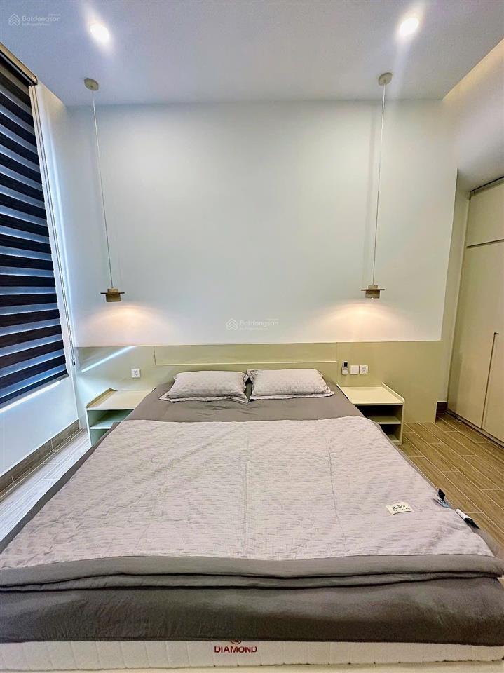 Căn hộ penthouse river panorama chủ gửi cho thuê, 5pn, 3wc, diện tích lớn 209m2