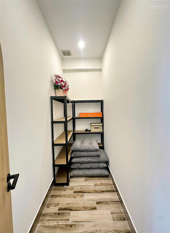 Căn hộ penthouse river panorama chủ gửi cho thuê, 5pn, 3wc, diện tích lớn 209m2