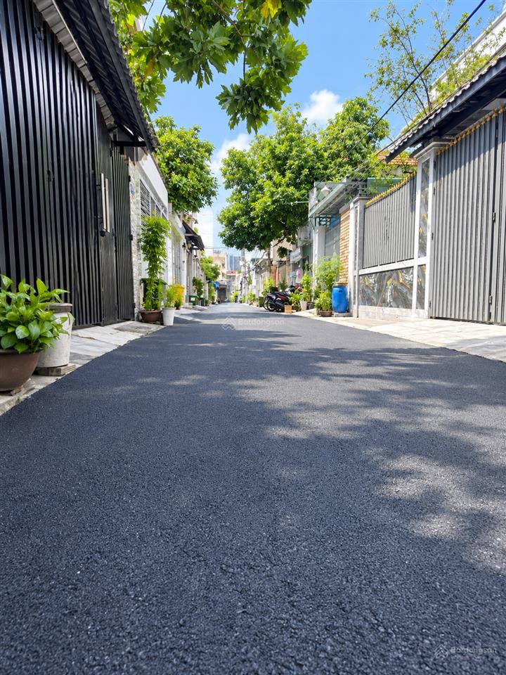 Hàng đầu tư chdv 260m2 + ngang 8m  10 tỷ xíu huỳnh tấn phát, quận 7