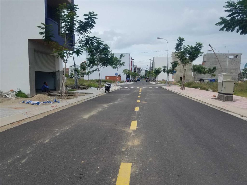 Thanh lí gấp lô 108m2 lk chợ long thành, sổ sẵn công chứng, 1tỷ650