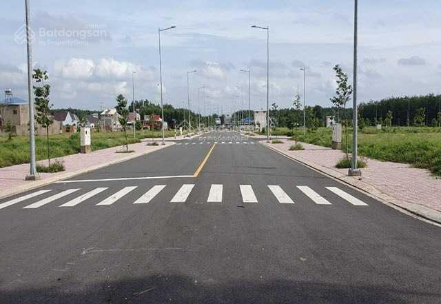 Thanh lí gấp lô 108m2 lk chợ long thành, sổ sẵn công chứng, 1tỷ650