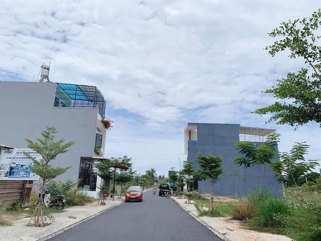 Siêu vip lô 80m2 chỉ với giá 39tr/m2 ngay khu công nghệ cao q9, sổ hồng riêng