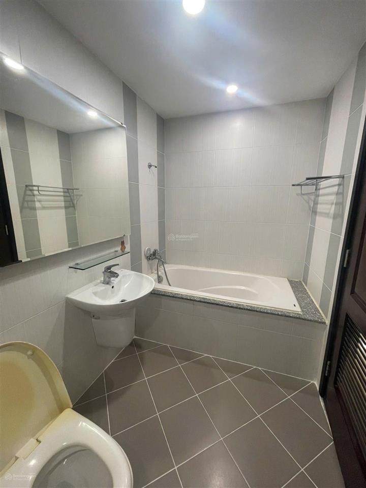 Bán căn hộ riverside residence phú mỹ hưng quận 7.dt 78m 2pn2wc có sẵn hợp đồng thuê cao