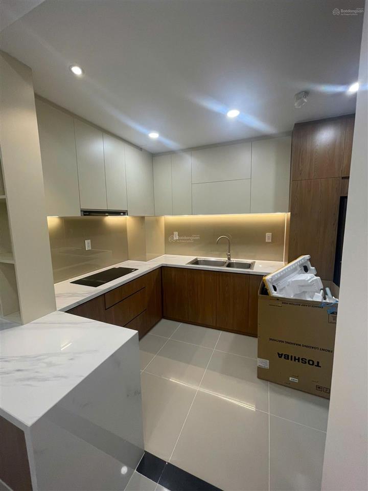 Bán căn hộ riverside residence phú mỹ hưng quận 7.dt 78m 2pn2wc có sẵn hợp đồng thuê cao