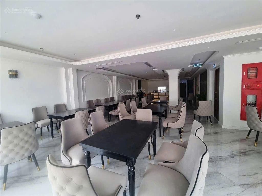 Bán nhà mp vũ phạm hàm 148m, 7 tầng thang máy, 2 mặt tiền trước sau kinh doanh đỉnh chỉ 752tr/m2.