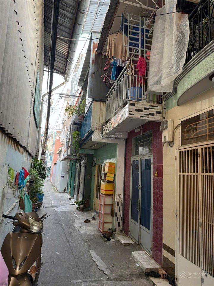 Bán nhà q4 nhà đường nguyền tất thành p18 n 2.2 d4 nhà nhỏ phường xóm chiếu quận 4 g.ái 1 tỷ 4