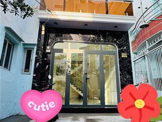 Bán nhà mới quận 4 khu xóm đạo nhà 2 tầng n8.7md 8.6 nở hậu 9m hẻm trước nhà 4m ra mặt tiền 60m