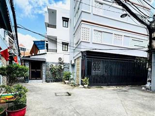 Hàng ốp hiếm có q4  nhà 4 tầng ngang 6.9m  dài 3.3 cách mặt tiền 30m  giá chỉ 4 tỷ 50 tl