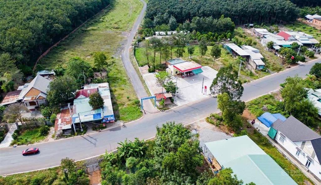 Cần bán gấp lô đất 200m2 gần chợ mình lập