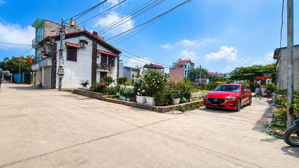 Lô cuối cùng chỉ 2,45 tỷ, mt 4,5m, ô tô vào  cạnh kcn quang minh