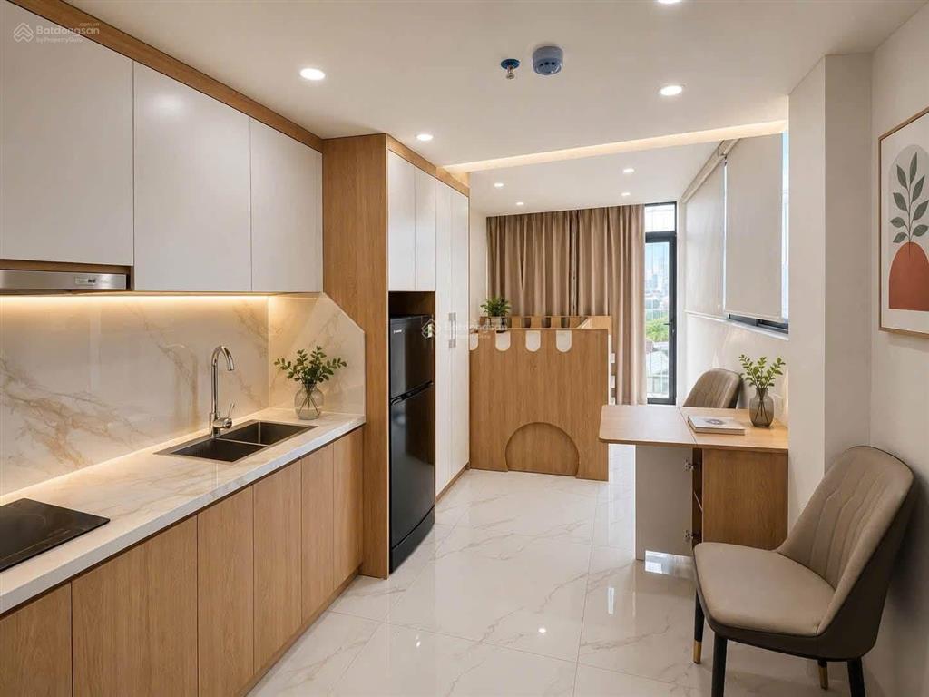 Rất gấp! toà ccmn nguyễn khang, 68m2*6t*15pkk, dt ~1tỷ/năm, 100m ra phố, thang máy, pccc chuẩn