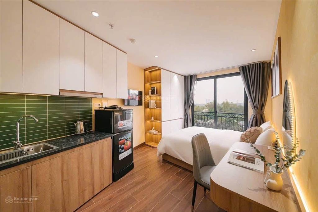 Phố vip trung kính! toà chdv 72m2*6t*12pkk, dt~900tr/năm, ngõ thông, 100m ra phố, pccc đạt chuẩn