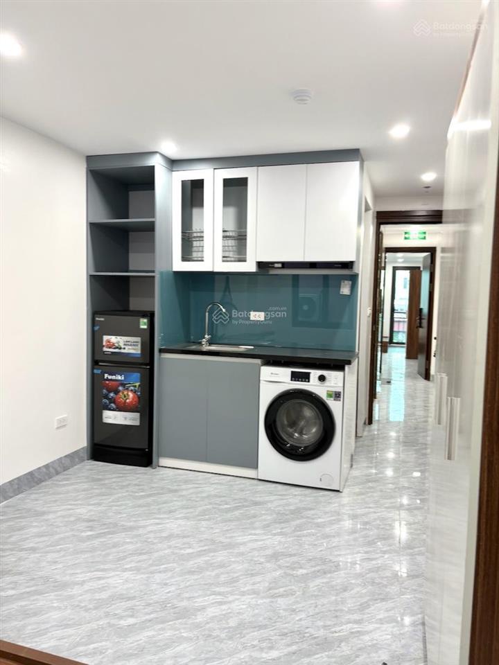 Ngộp bank! toà chdv phố trần duy hưng, 69m2*6t*12pkk, dt~900tr/năm, ngõ thông, 70m ô tô, pccc đạt