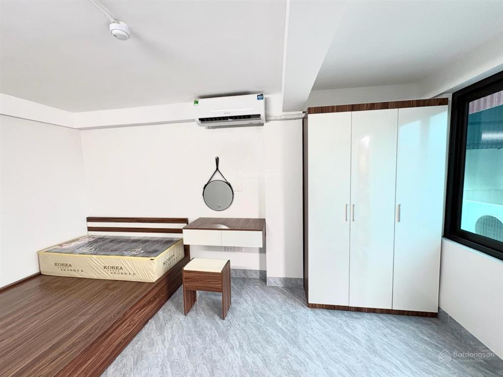 Ngộp bank! toà chdv phố trần duy hưng, 69m2*6t*12pkk, dt~900tr/năm, ngõ thông, 70m ô tô, pccc đạt
