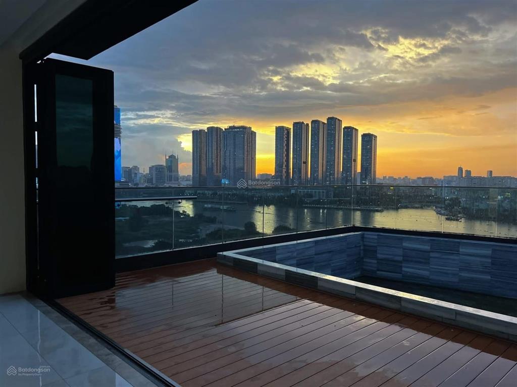 Bán penthouse the river thủ thiêm 470m² tầng cao 180 tỷ có sổ, nội thất cơ bản  đang trống sẵn