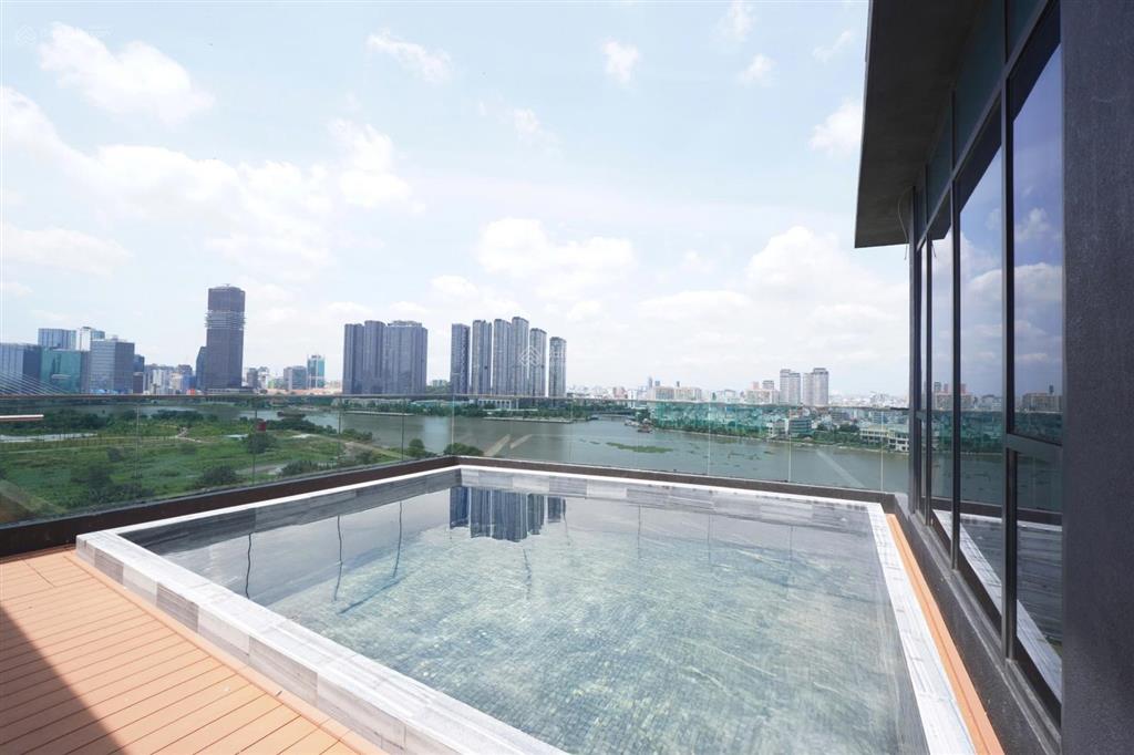 Bán penthouse the river thủ thiêm 470m² tầng cao 180 tỷ có sổ, nội thất cơ bản  đang trống sẵn