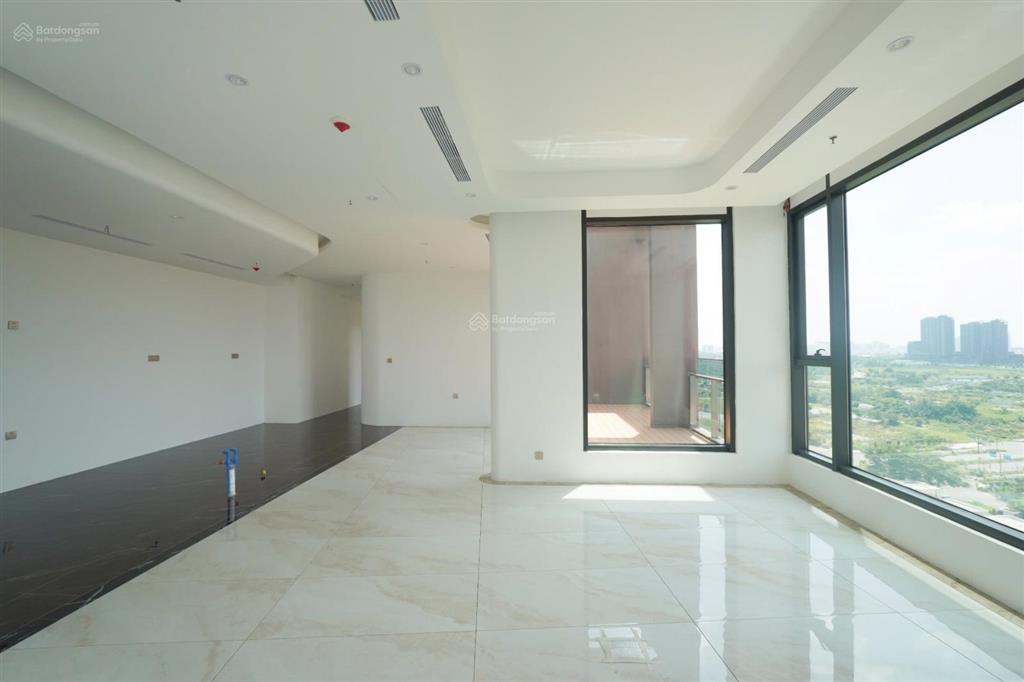 Bán penthouse the river thủ thiêm 470m² tầng cao 180 tỷ có sổ, nội thất cơ bản  đang trống sẵn