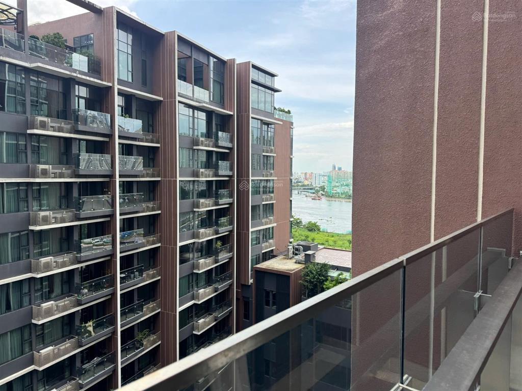 Cho thuê the river 3pn nội thất cơ bản 50 triệu net, 127m2, có thang máy riêng, view nội khu
