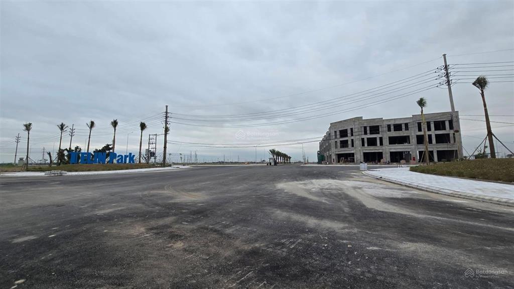 Chính chủ bán lô công nghiệp 2000m2, giá gốc cao 7,7tr/m2, vị trí đẹp.