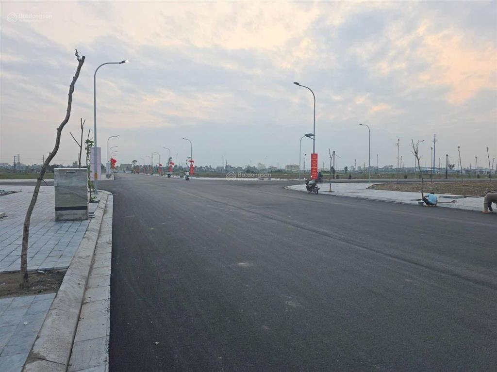 Chính chủ bán cụm cn telin kim bài. lô góc cực đẹp giá gốc 5,4tr/m2