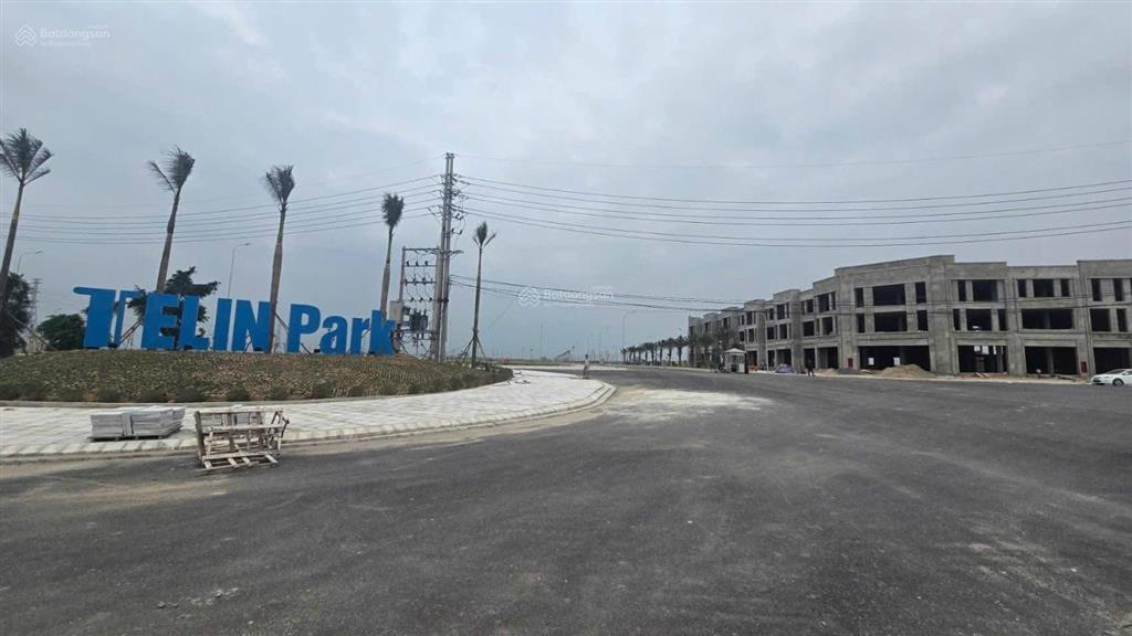 Bán kho, nhà xưởng tại cụm công nghiệp kim bài, 5,4 triệu / m2, 2700 m2, đẹp, nhiều tiện ích