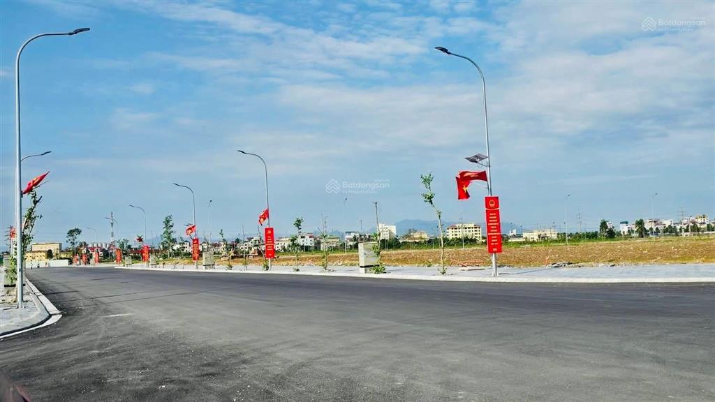 Bán kho, nhà xưởng tại cụm công nghiệp kim bài, 5,4 triệu / m2, 2700 m2, đẹp, nhiều tiện ích