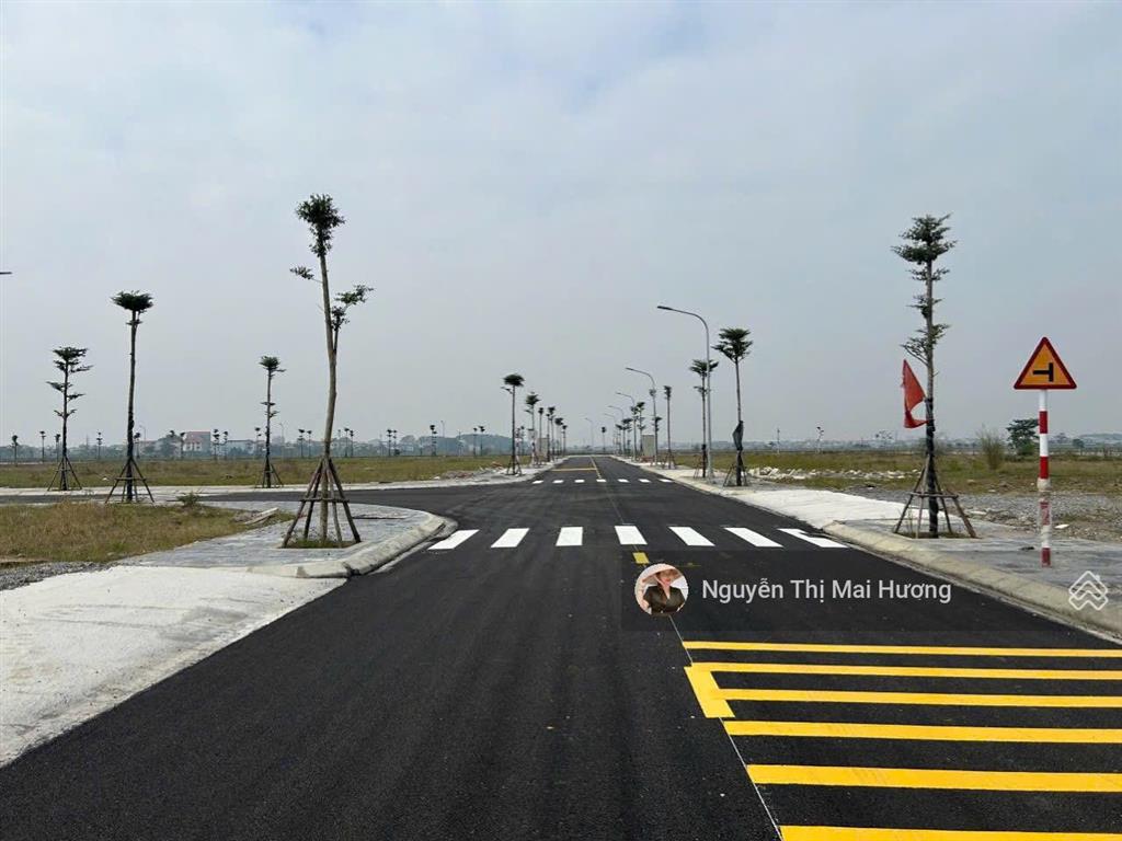 Bán lô nhà xưởng 1000m2 tại hồng dương  thanh oai, giá 10,8tr/m2, thanh toán theo tiến độ