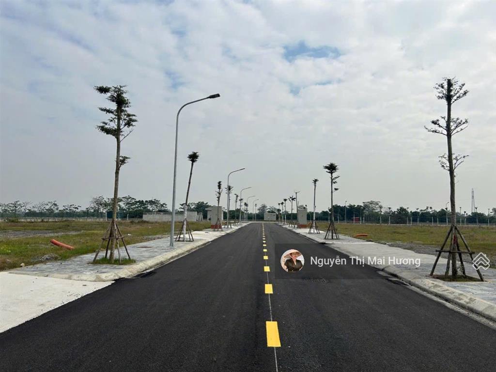 Bán lô nhà xưởng 1000m2 tại hồng dương  thanh oai, giá 10,8tr/m2, thanh toán theo tiến độ