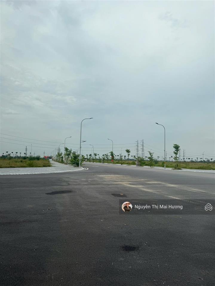 Cụm công nghiệp kim bài, bán gấp kho, nhà xưởng 2700m2, giá ưu đãi 8 triệu / m2