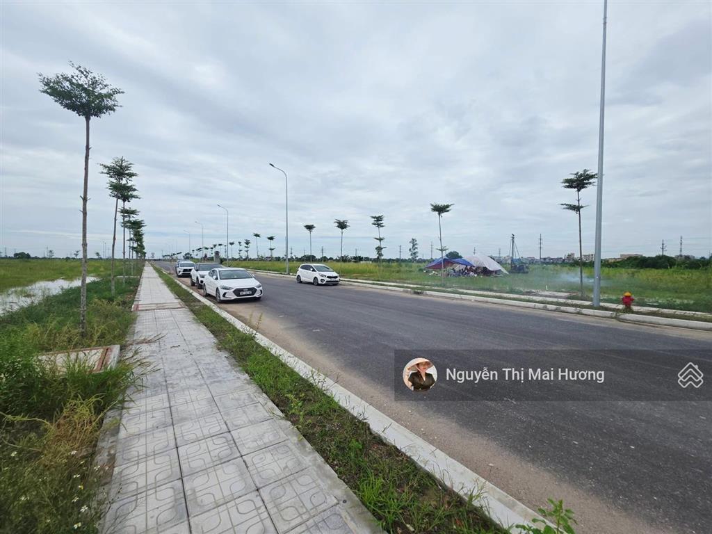 Cụm công nghiệp kim bài, bán gấp kho, nhà xưởng 2700m2, giá ưu đãi 8 triệu / m2