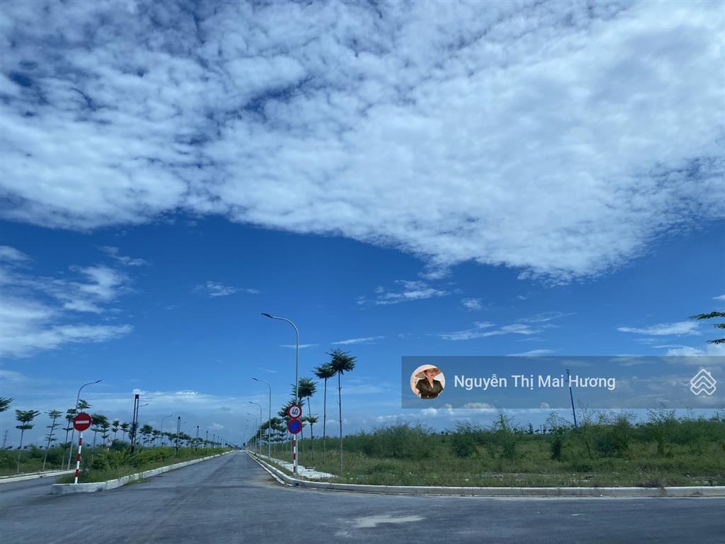 Chính chủ bán lô công nghiệp 2200m2, vị trí đẹp dự án. giá gốc 5,4tr/m2. giá bán nhỉnh 7,xtr/m2