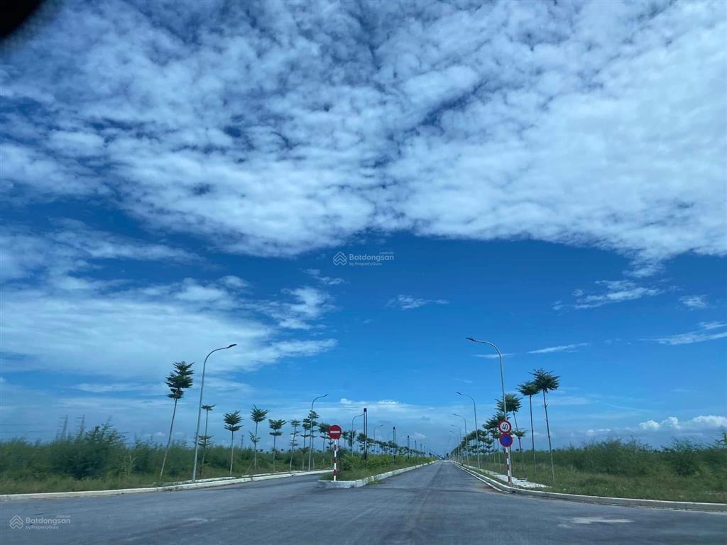 Chính chủ bán lô nhà xưởng 2000m2, vị trí đẹp, giá 17 tỷ