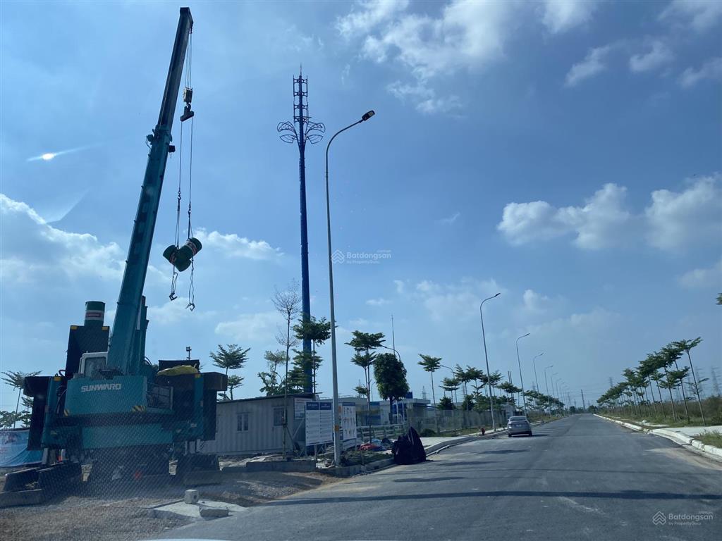 Chính chủ bán lô nhà xưởng 2169m2, trục đường to 31m, giá gốc 5,4tr/m2. giá bán 8,xtr/m2