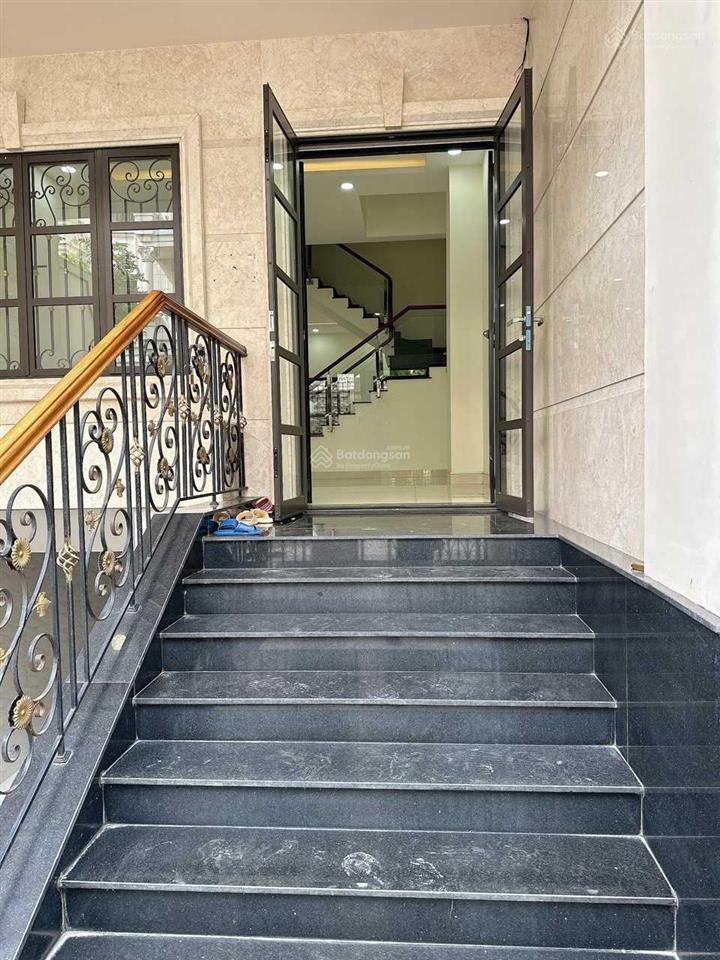 Cho thuê mặt bằng sàn trệt 15 triệu/tháng khu cityland p10 gò vấp