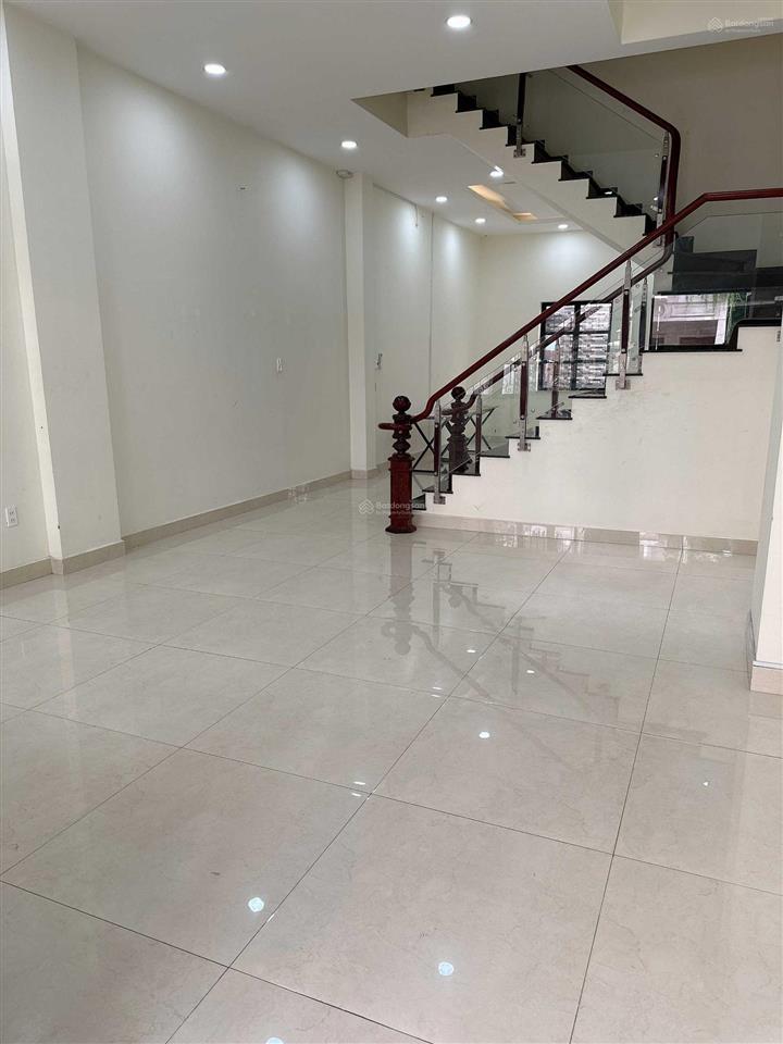 Cho thuê mặt bằng sàn trệt 15 triệu/tháng khu cityland p10 gò vấp