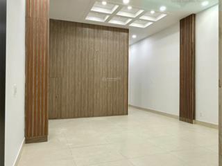 Cho thuê mặt bằng trệt suốt giá 16tr/th khu cityland park hills gò vấp