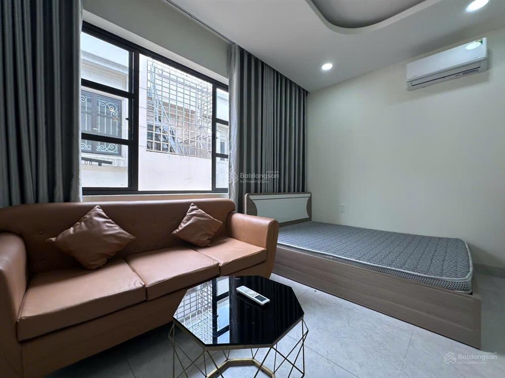 Cho thuê căn hộ full nội thất 8tr/th, tách bếp, có thang máy khu cityland p10, gò vấp