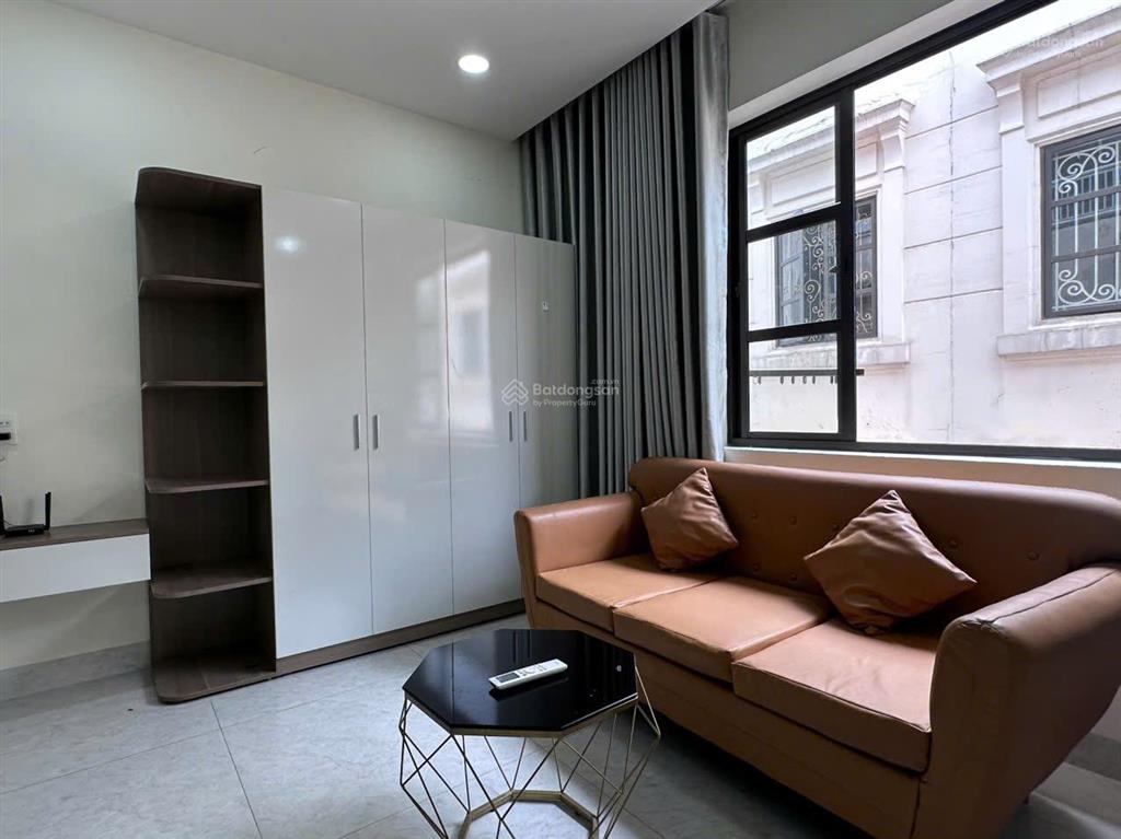 Cho thuê căn hộ full nội thất 8tr/th, tách bếp, có thang máy khu cityland p10, gò vấp