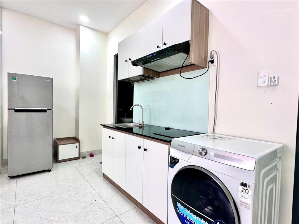 Cho thuê căn hộ full nội thất 8tr/th, tách bếp, có thang máy khu cityland p10, gò vấp