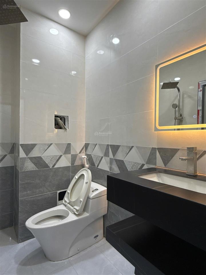 Cho thuê căn hộ full nội thất 9tr/th có ban công, tách bếp, thang máy khu cityland p10, gò vấp