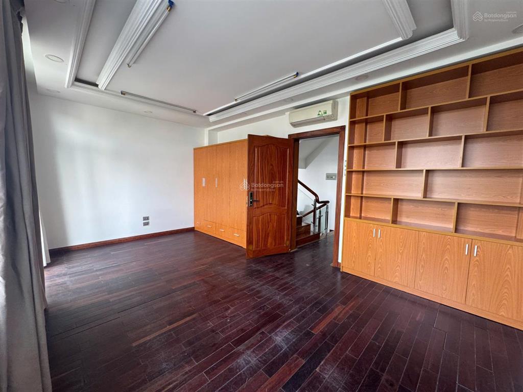 Cho thuê nguyên căn biệt thự liền kề 45tr/th khu cityland garden p5 gò vấp