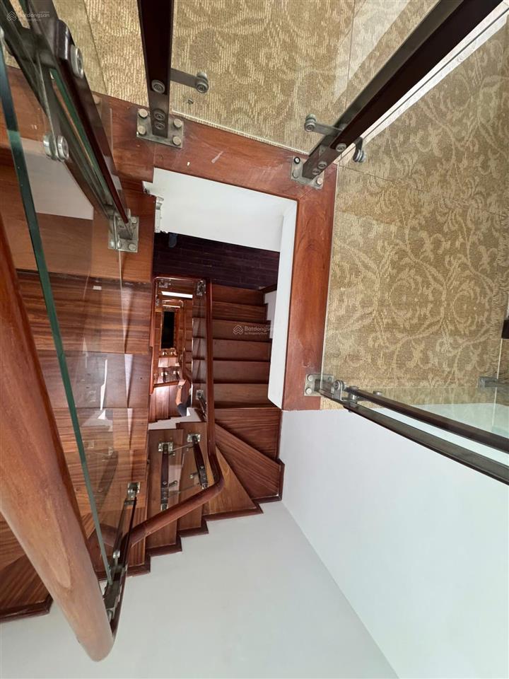 Cho thuê nguyên căn biệt thự liền kề 45tr/th khu cityland garden p5 gò vấp